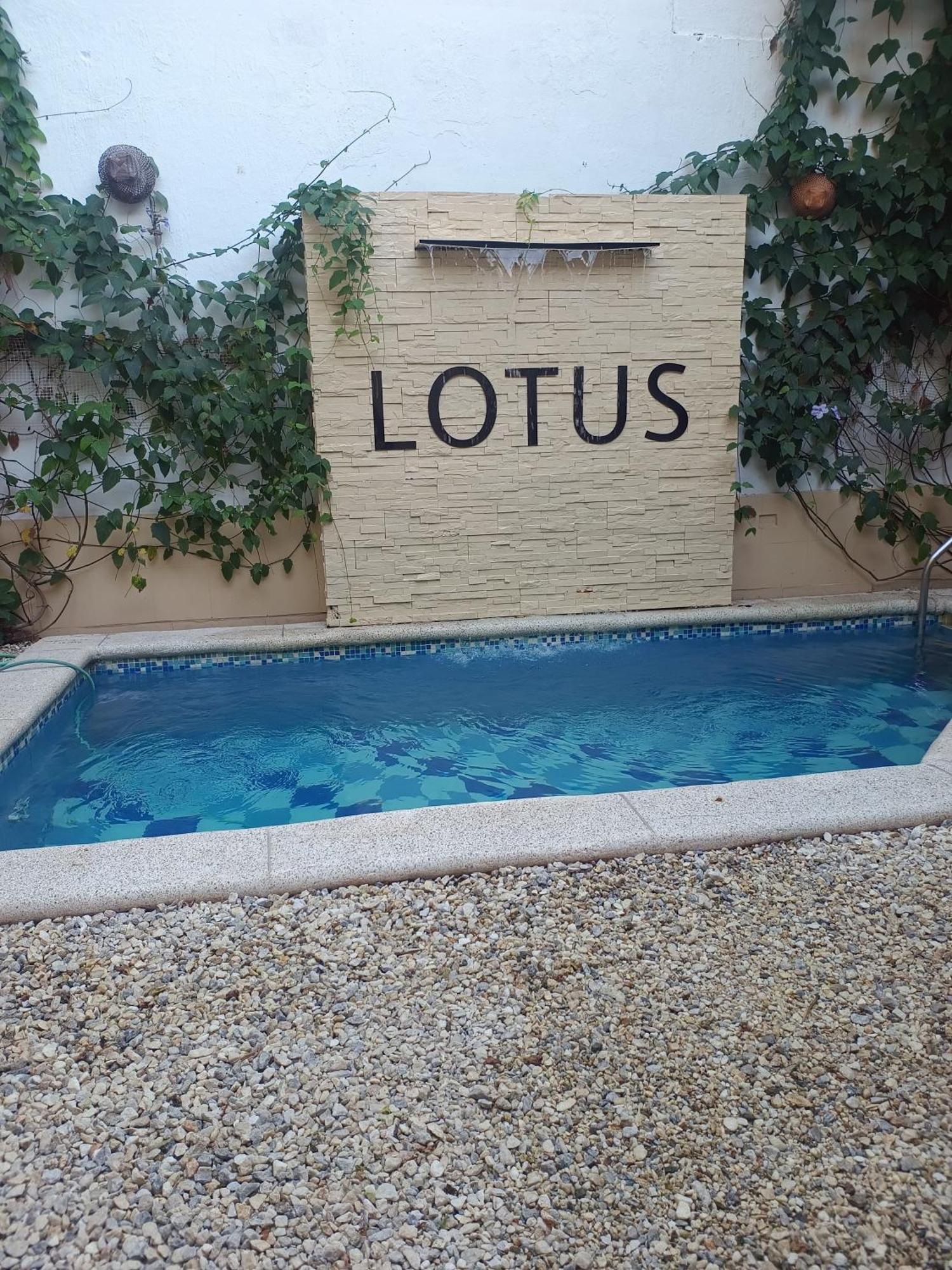 Lotus Central Hotel Santa Marta  Luaran gambar